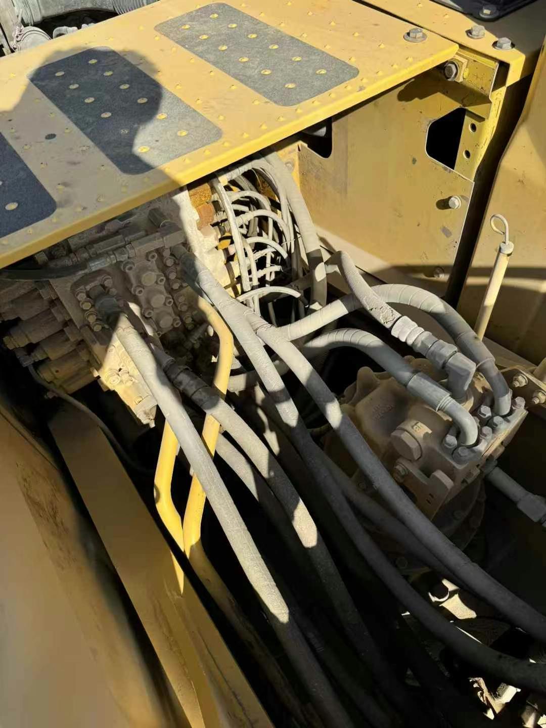 Buy Komatsu PC200 Used Excavator / 6 Used Komatsu PC200 Excavator 2016 Model / 6