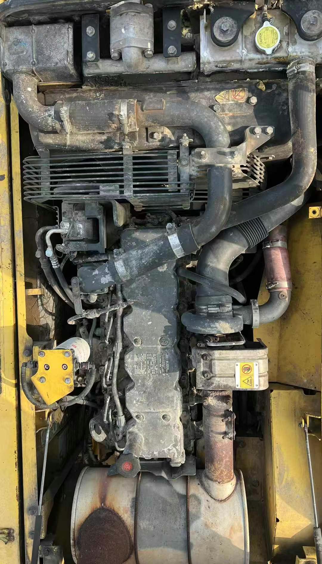 Buy Komatsu PC210 Used Excavator / 6 Used Komatsu PC210 Excavator 2010 Model / 6