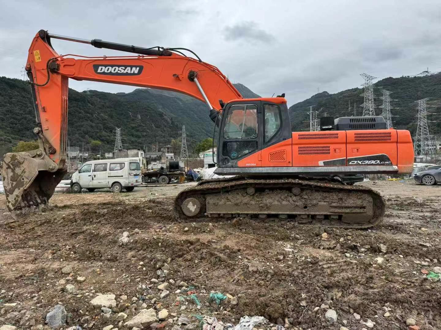 Buy Doosan DX80 Used Excavator / 4 Used Doosan DX80 Excavator 2020 Model / 4