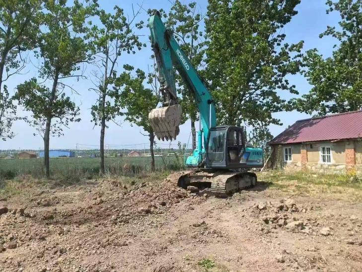 Buy Kobelco SK200-10 Used Excavator / 1