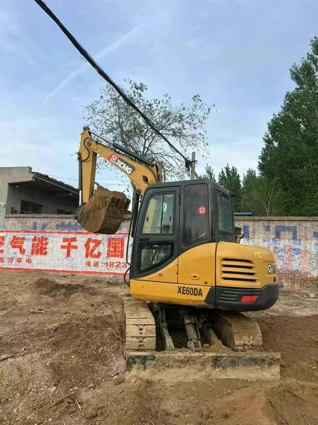 Buy XCMG XE60 Used Excavator / 2 Used XCMG XE60 Excavator 2016 Model / 2