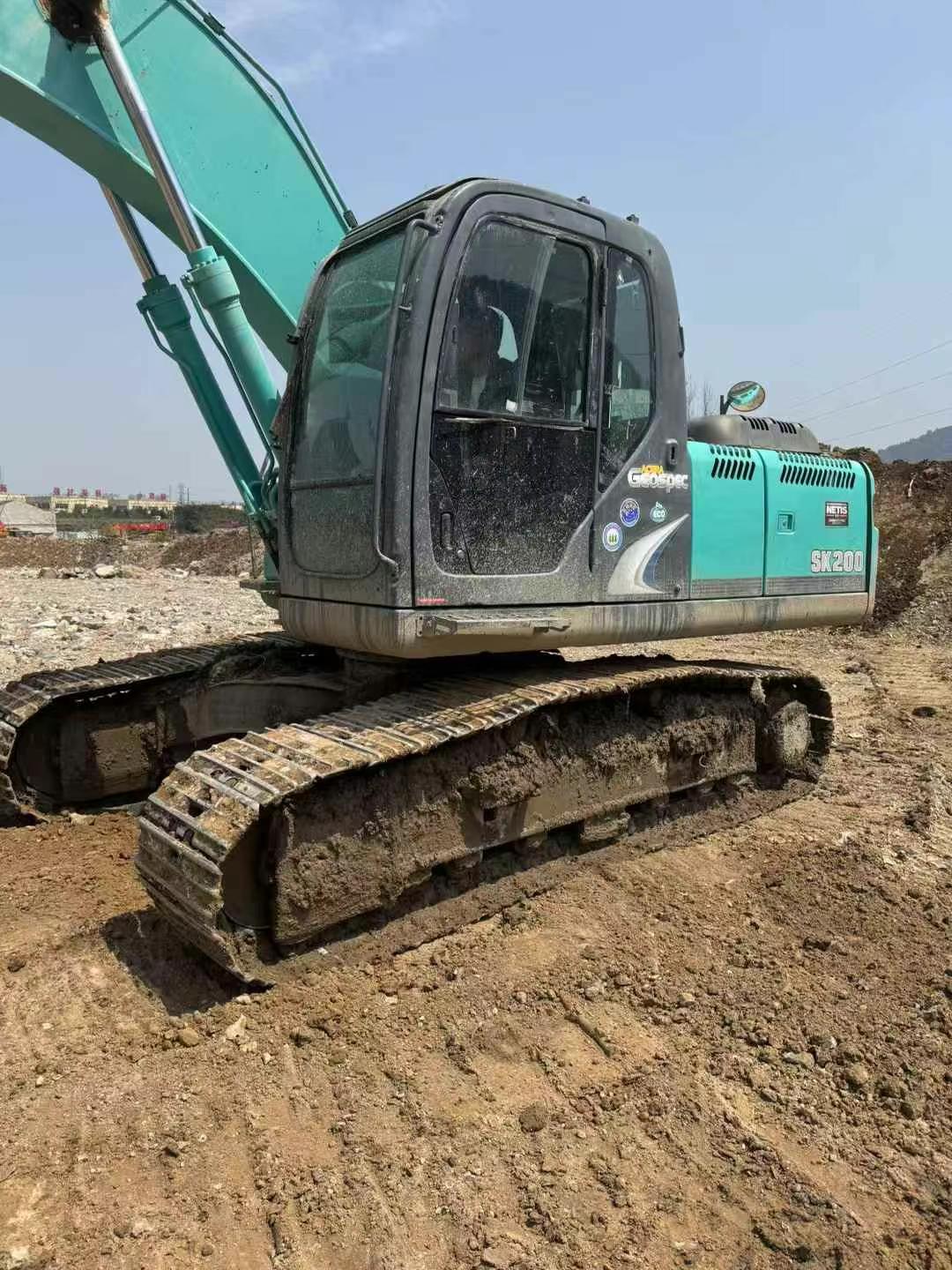 Buy Kobelco SK200 Used Excavator / 5 Used Kobelco SK200 Excavator 2022 Model / 5