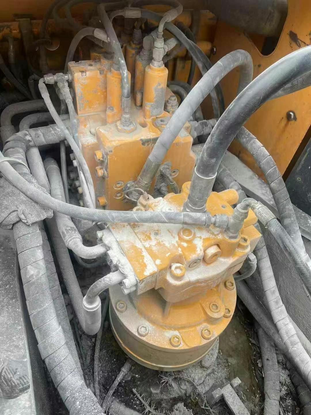 Buy Hyundai R215-7 Used Excavator / 7 Used Hyundai R215-7 Excavator 2013 Model / 7