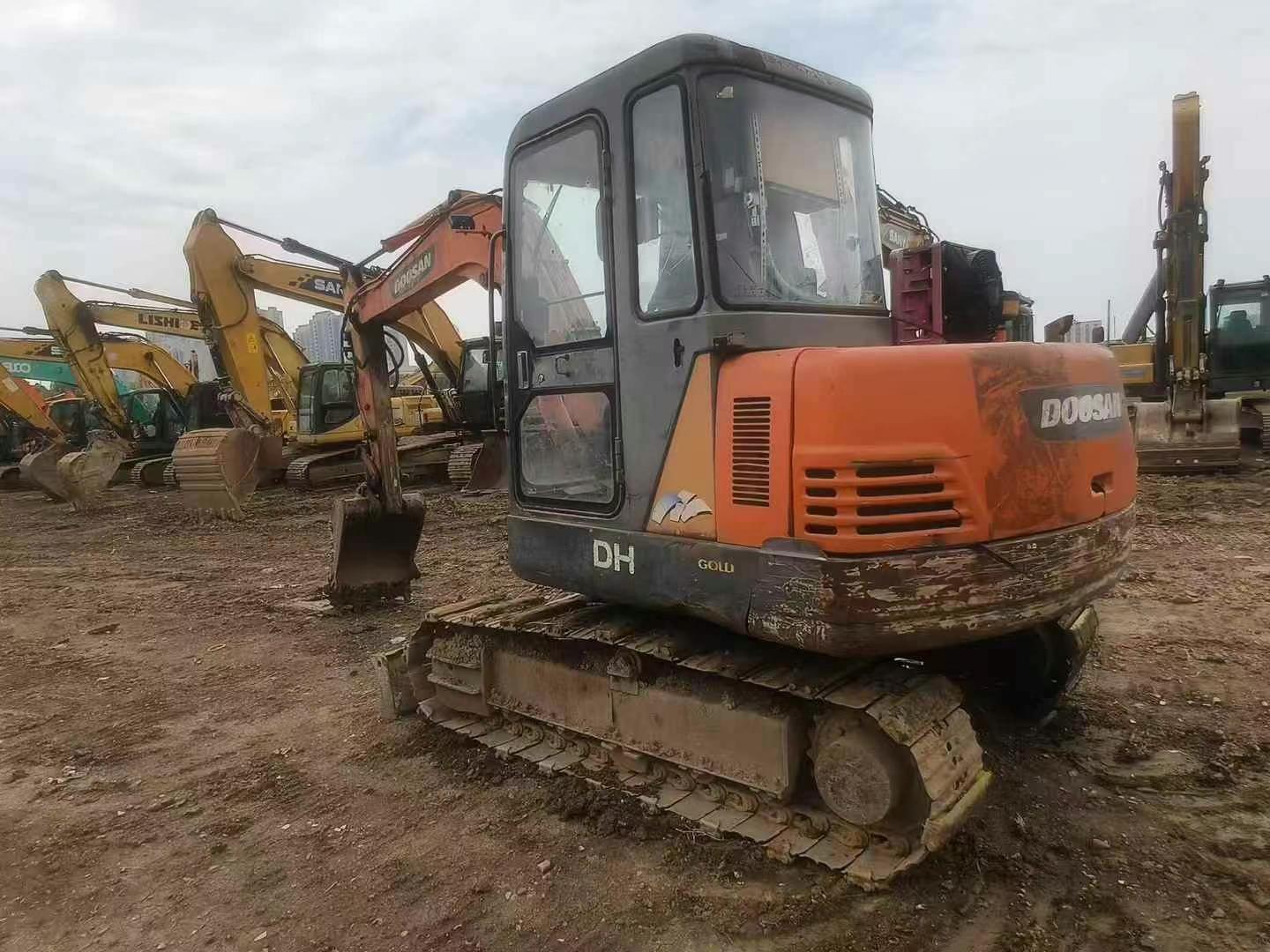 Buy Doosan DH55-7 Used Excavator / 2 Used Doosan DH55-7 Excavator 2016 Model / 2