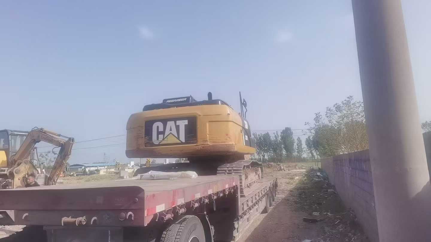 Buy Caterpillar 320D Used Excavator / 4 Used Caterpillar 320D Excavator 2016 Model / 4