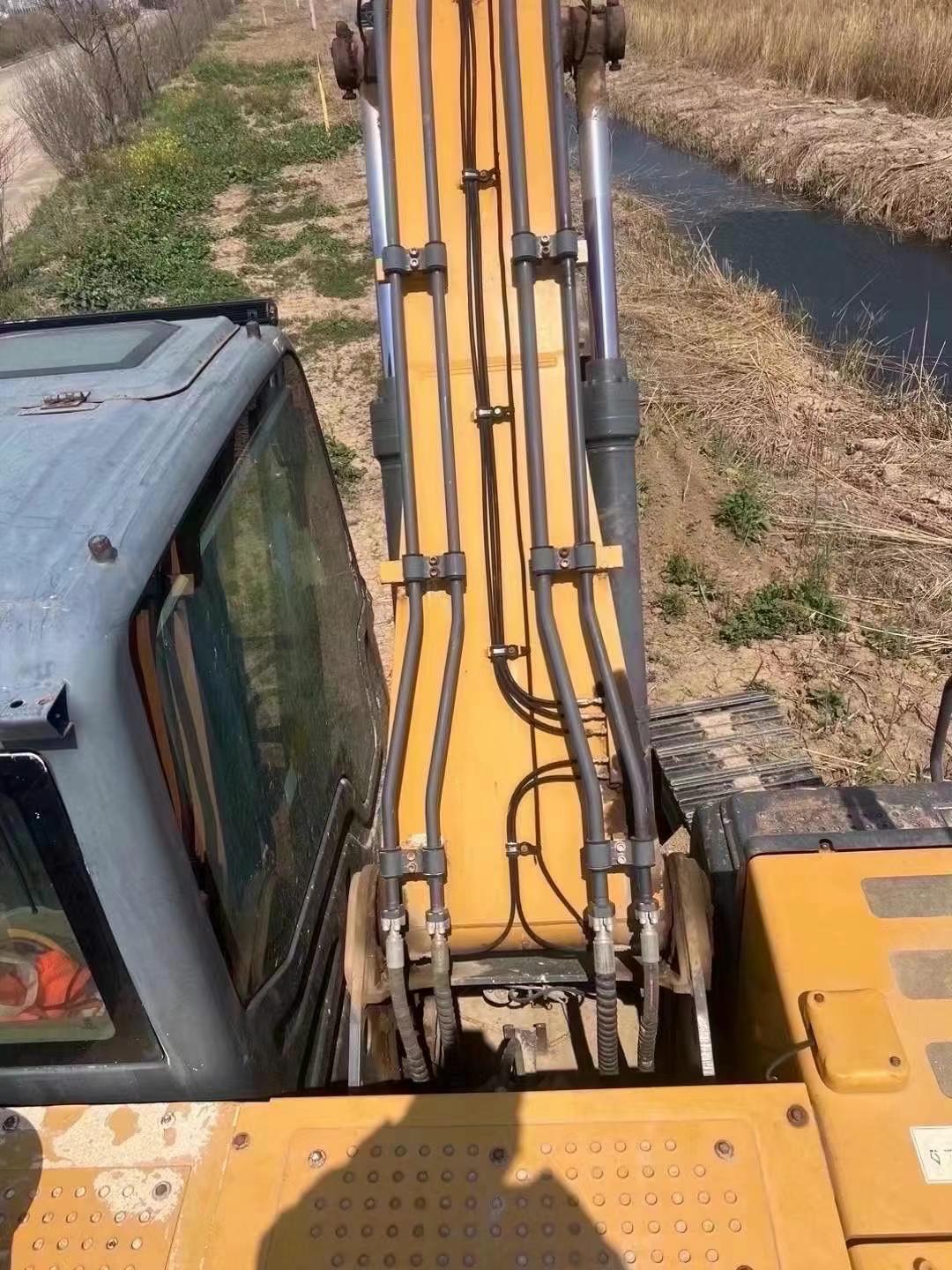 Buy XCMG LW200 Used Excavator / 1