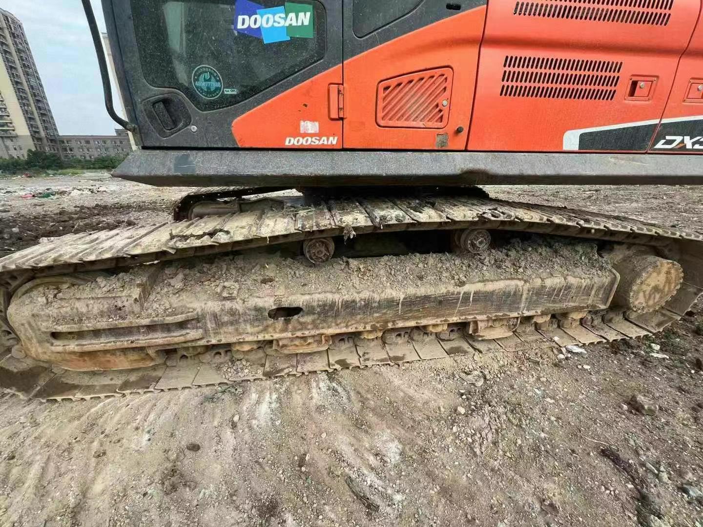 Buy Doosan DX80 Used Excavator / 4 Used Doosan DX80 Excavator 2020 Model / 4