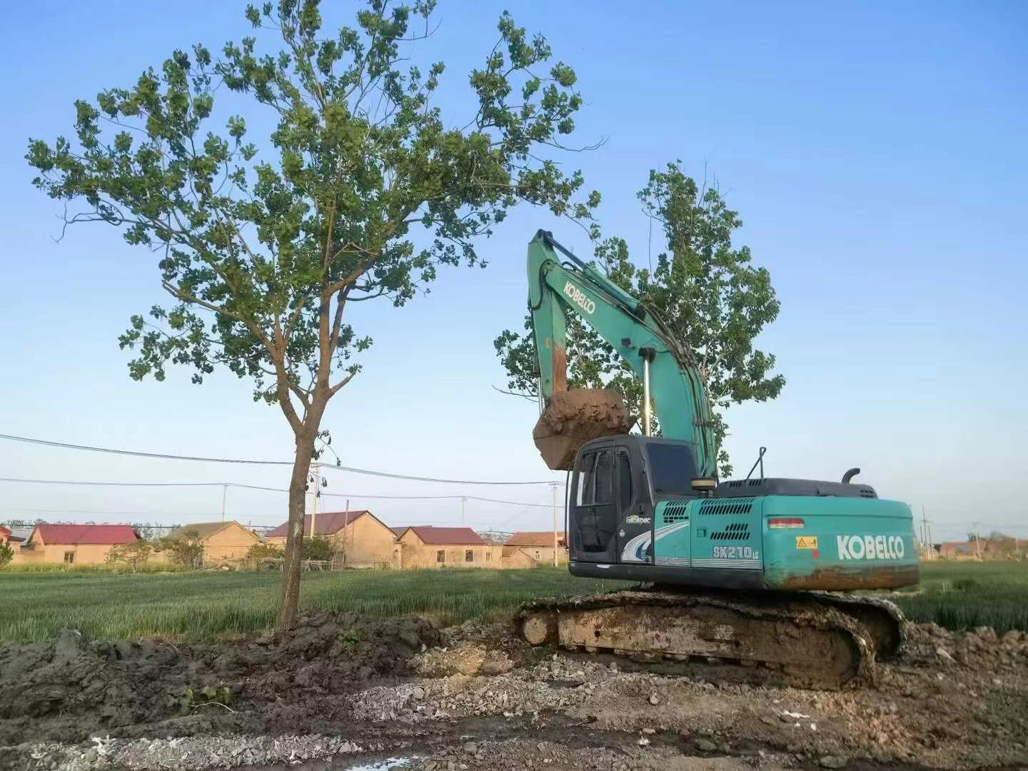 Buy Kobelco SK210 Used Excavator / 3 Used Kobelco SK210 Excavator 2011 Model / 3