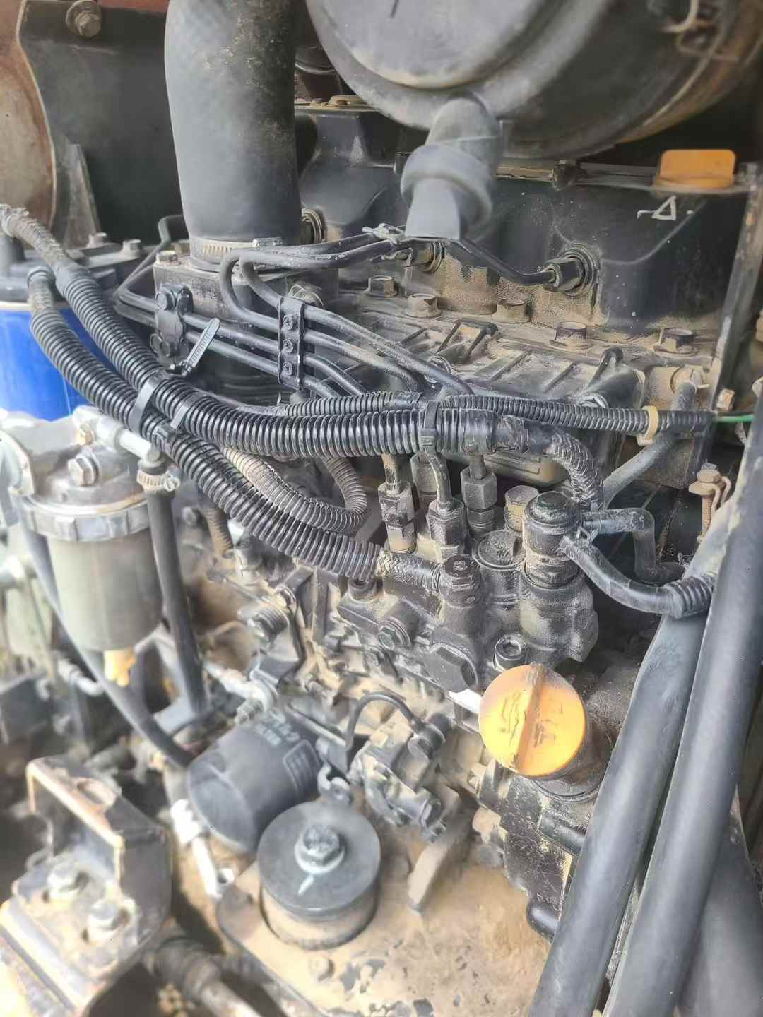 Buy Hyundai HX60 Used Excavator / 2 Used Hyundai HX60 Excavator 2016 Model / 2