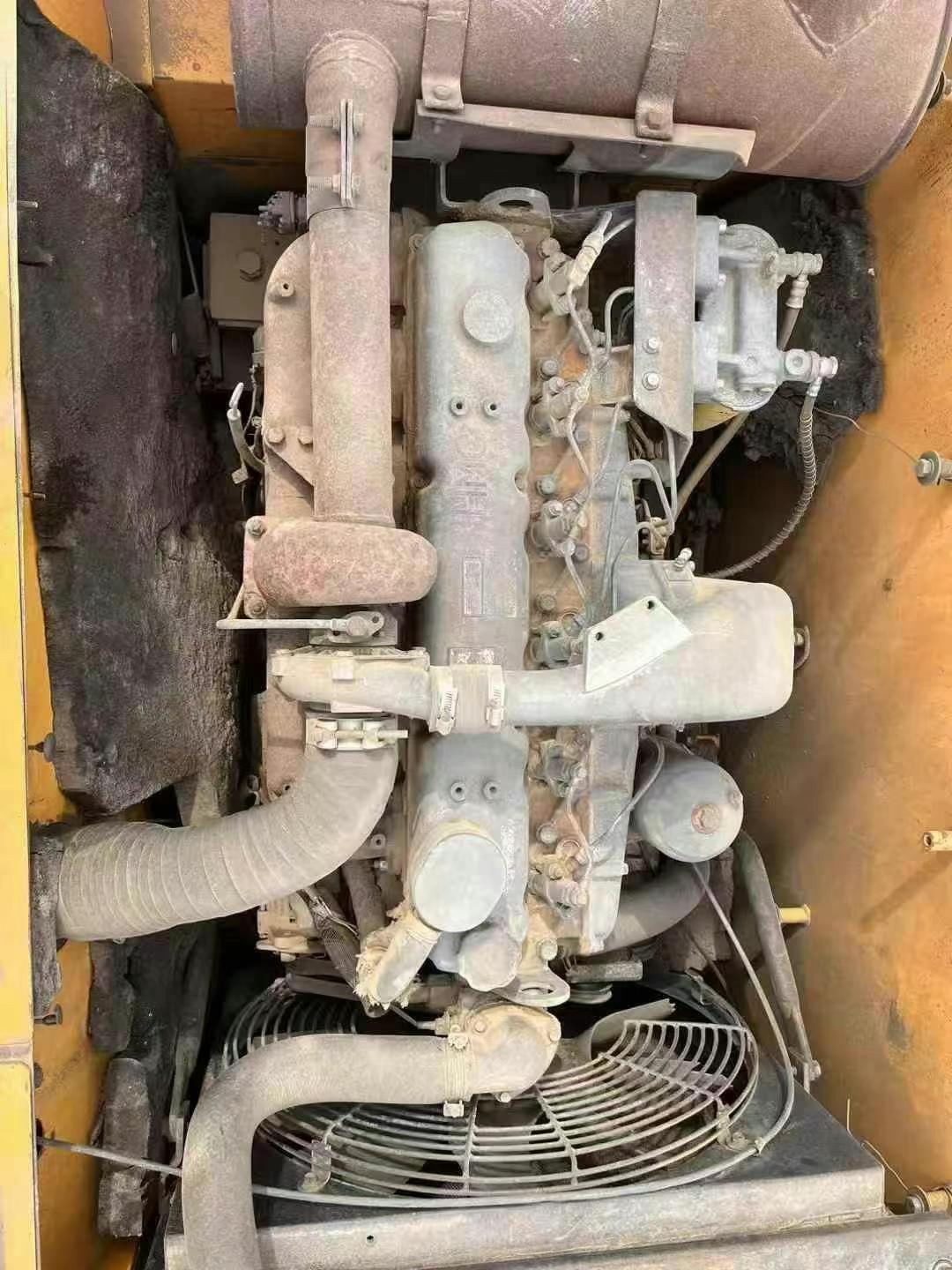 Buy Hyundai R215-7 Used Excavator / 4 Used Hyundai R215-7 Excavator 2011 Model / 4