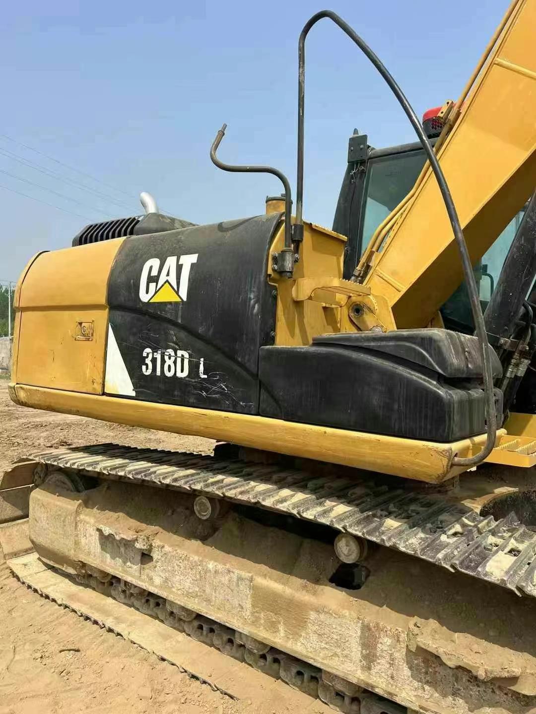 Buy Caterpillar CT18 Used Excavator / 3 Used Caterpillar CT18 Excavator 2016 Model / 3