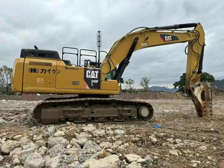 Buy Caterpillar 349FL Used Excavator / 1