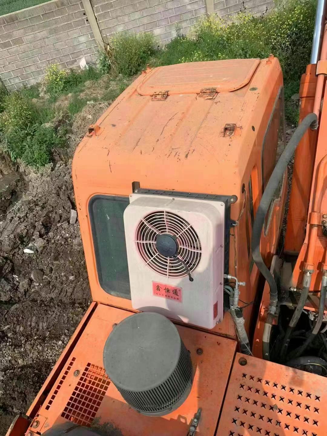 Buy Doosan DX15 Used Excavator / 4 Used Doosan DX15 Excavator 2012 Model / 4