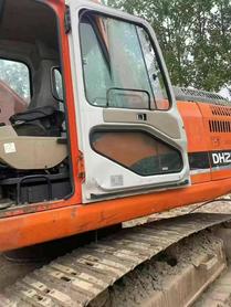 Buy Doosan DH220 Used Excavator / 2 Used Doosan DH220 Excavator 2014 Model / 2