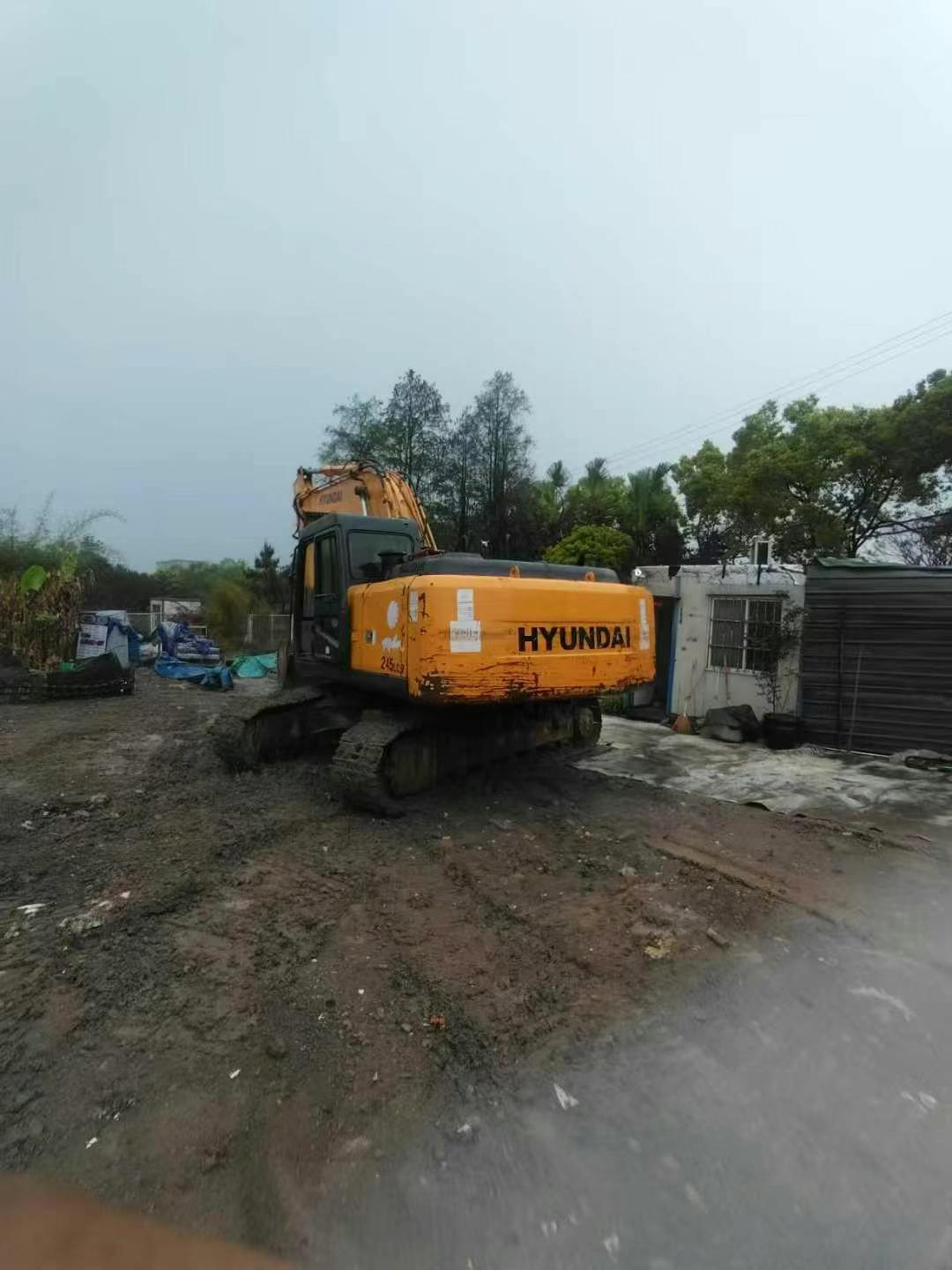 Buy Hyundai R215-7 Used Excavator / 4 Used Hyundai R215-7 Excavator 2016 Model / 4