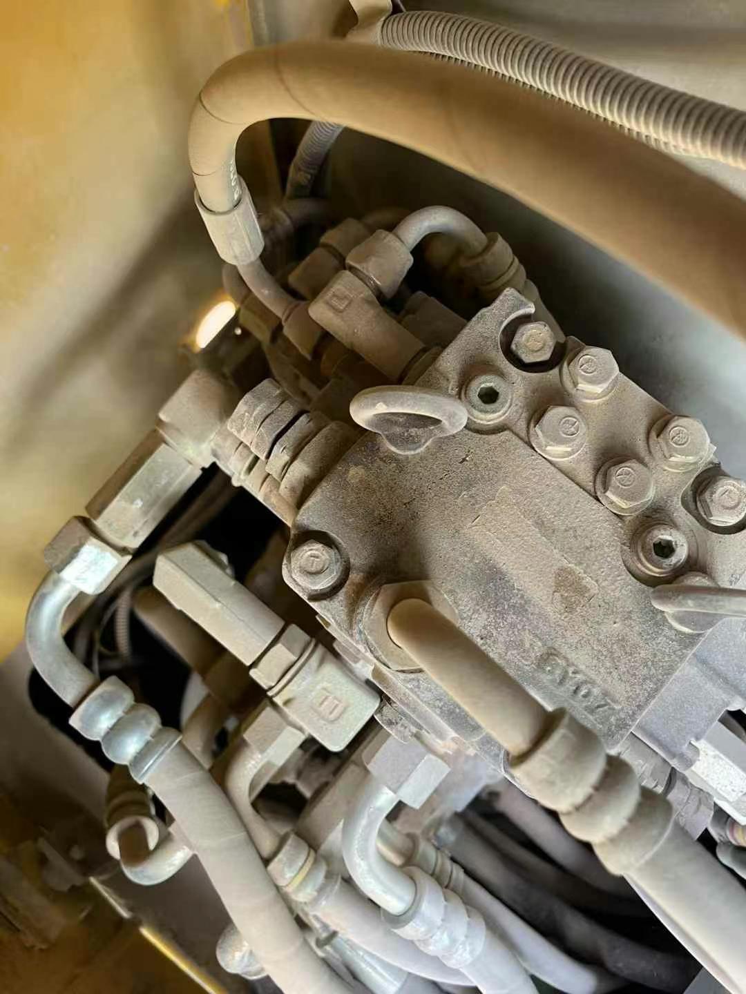 Buy Komatsu PC56-7 Used Excavator / 8 Used Komatsu PC56-7 Excavator 2016 Model / 8