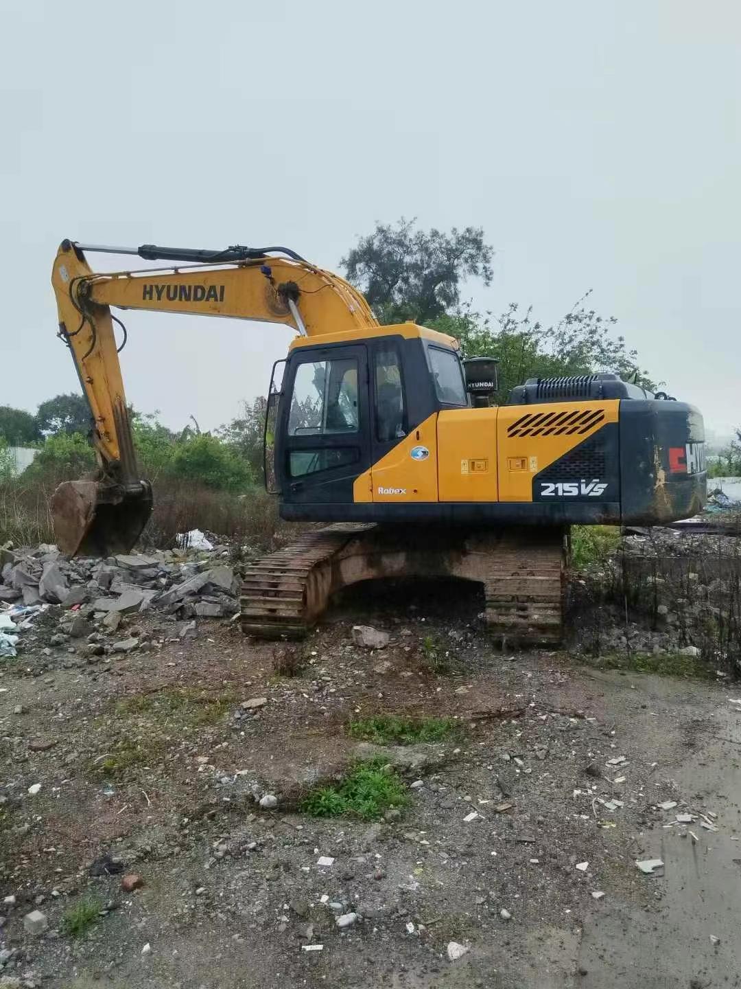 Buy Hyundai R215VSN Used Excavator / 4 Used Hyundai R215VSN Excavator 2020 Model / 4