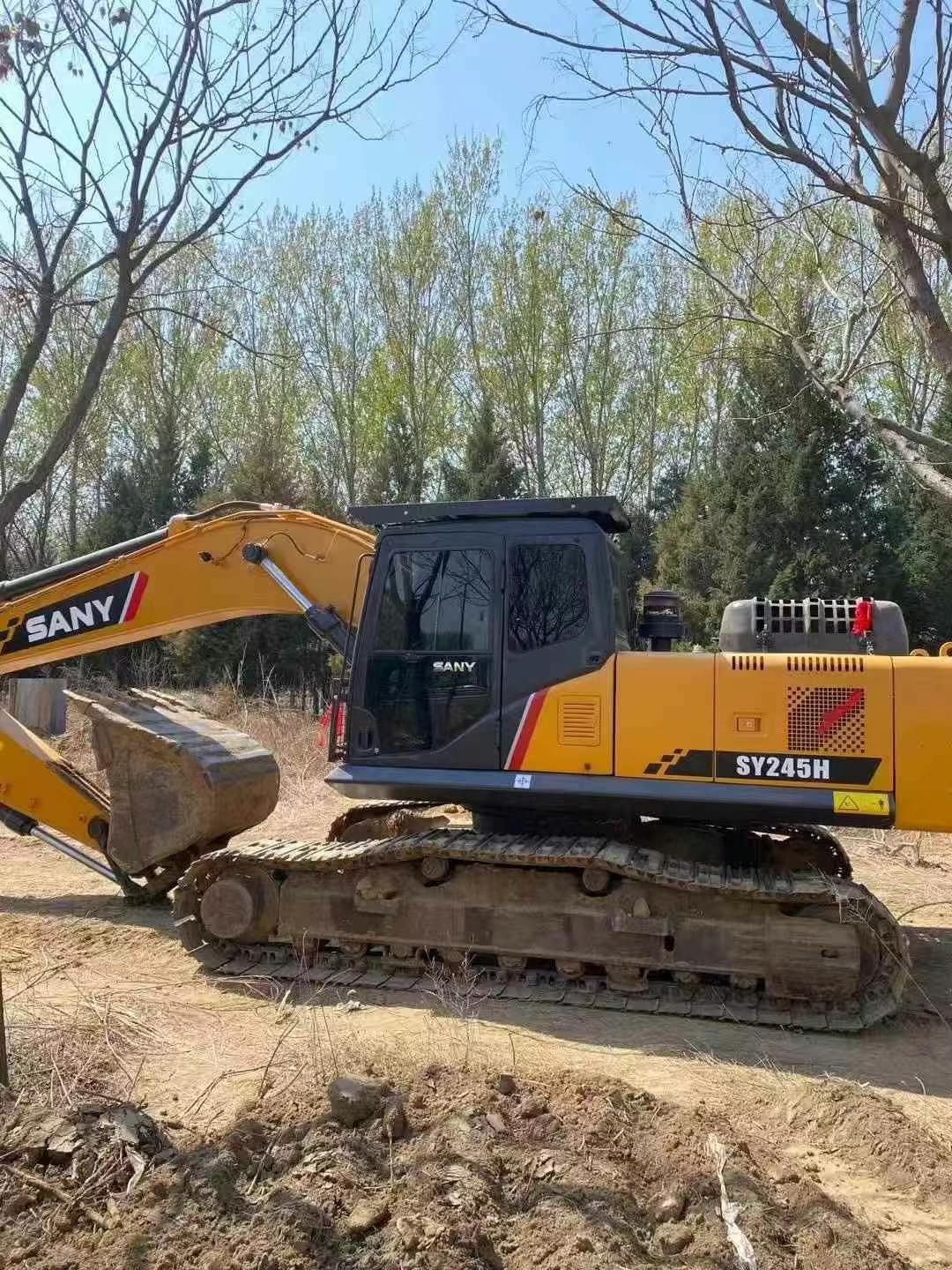 Buy Sany SY245H Used Excavator / 1