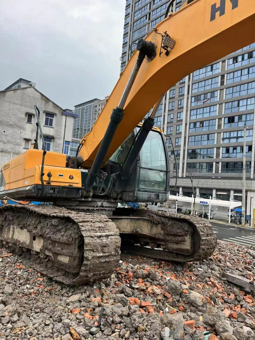 Buy Hyundai 350LC-9V Used Excavator / 5 Used Hyundai 350LC-9V Excavator 2020 Model / 5