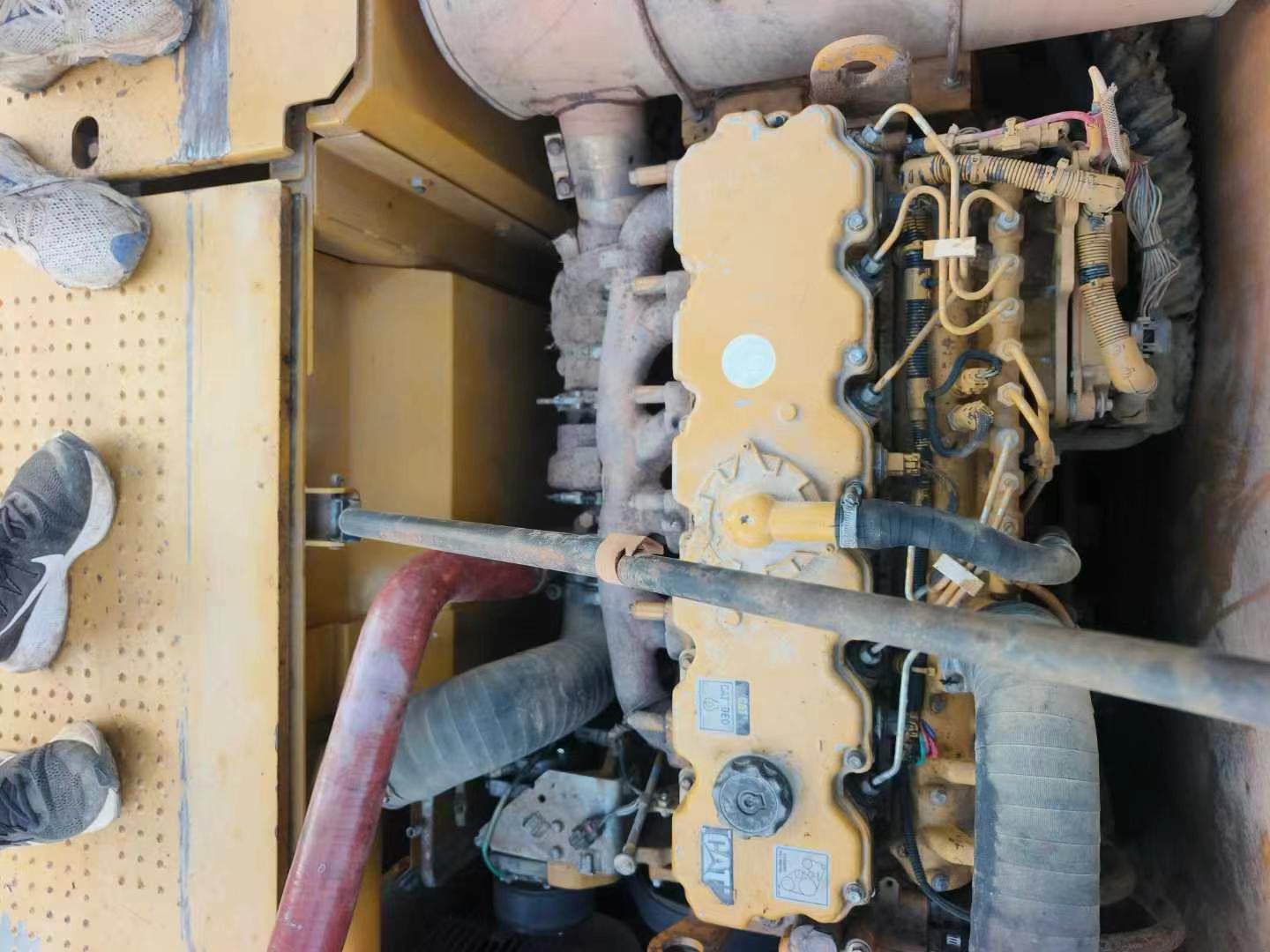 Buy Caterpillar 323D2L Used Excavator / 5 Used Caterpillar 323D2L Excavator 2014 Model / 5