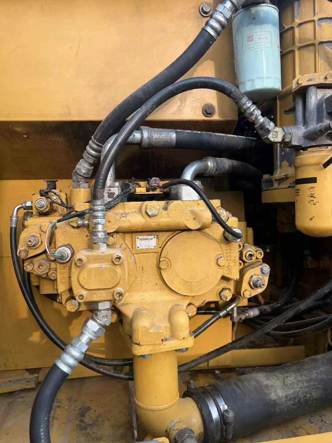 Buy Caterpillar 320D Used Excavator / 6 Used Caterpillar 320D Excavator 2011 Model / 6