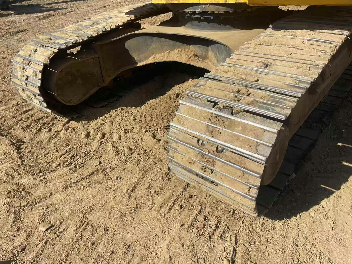 Buy Komatsu PC200 Used Excavator / 8 Used Komatsu PC200 Excavator 2016 Model / 8