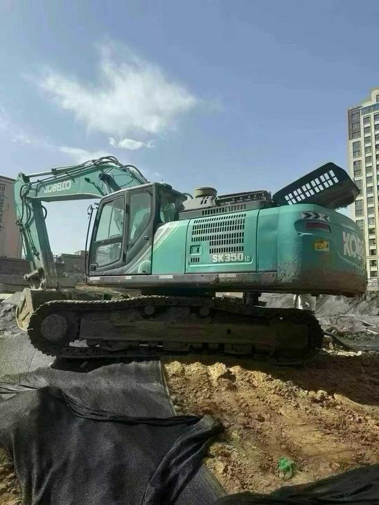 Buy Kobelco SK350LC SuperX Used Excavator / 1