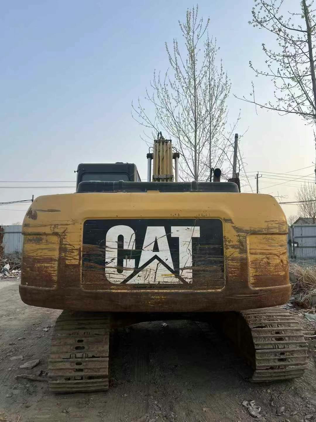 Buy Caterpillar 320D Used Excavator / 1
