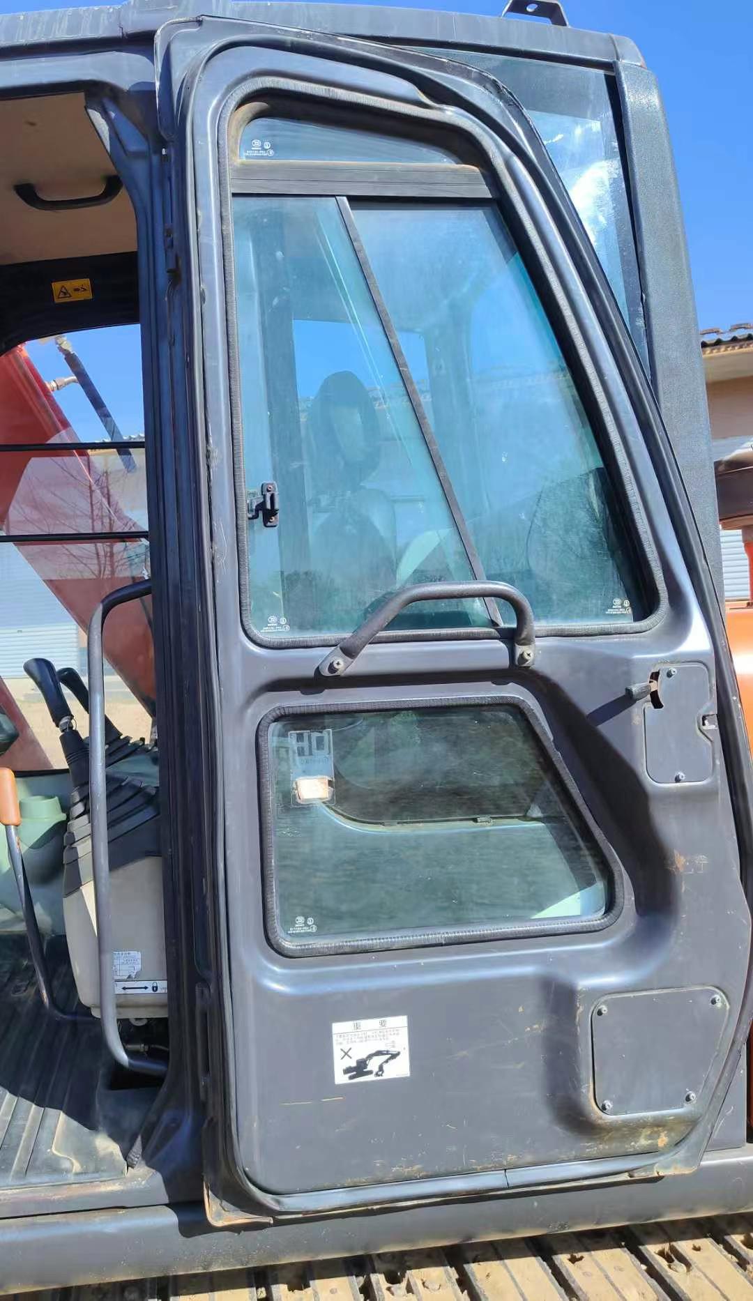 Buy Hitachi ZX70 Used Excavator / 3 Used Hitachi ZX70 Excavator 2016 Model / 3