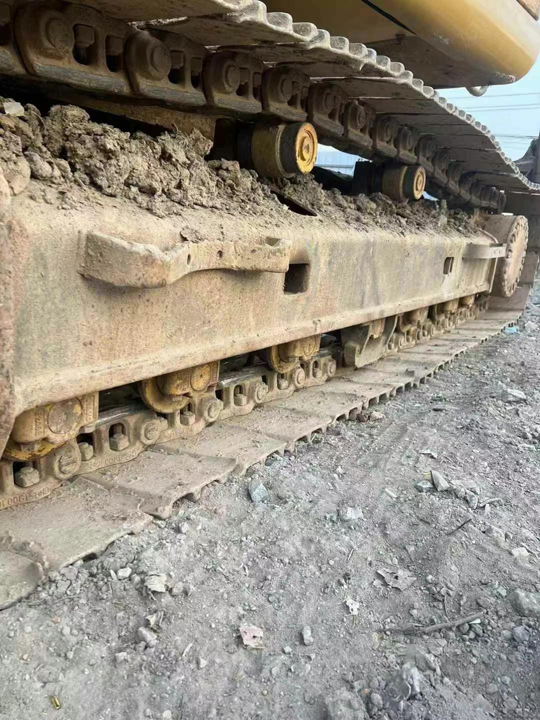 Buy Caterpillar 320D Used Excavator / 5 Used Caterpillar 320D Excavator 2011 Model / 5