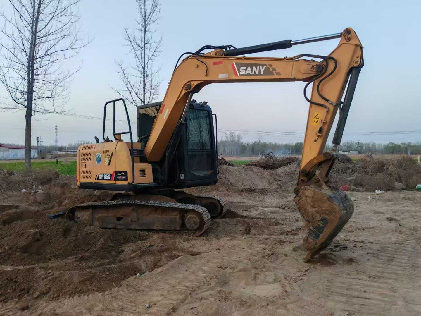 Buy Sany SY65W Used Excavator / 4 Used Sany SY65W Excavator 2016 Model / 4