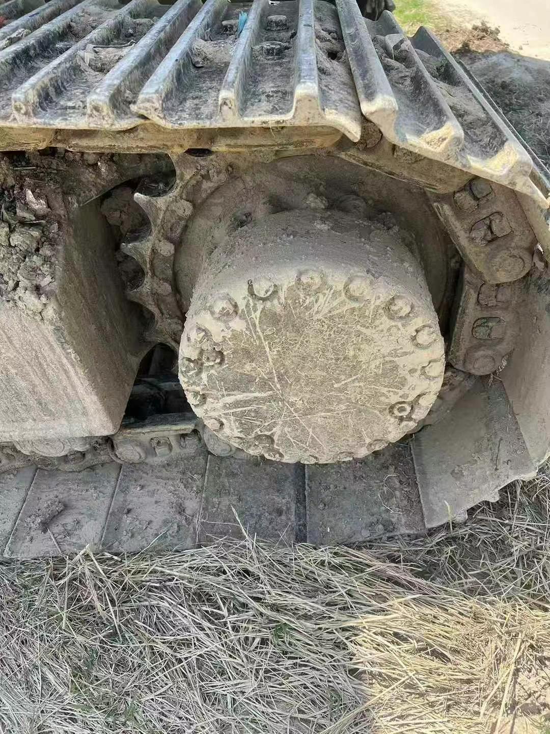 Buy Komatsu PC200-8 Used Excavator / 7 Used Komatsu PC200-8 Excavator 2010 Model / 7