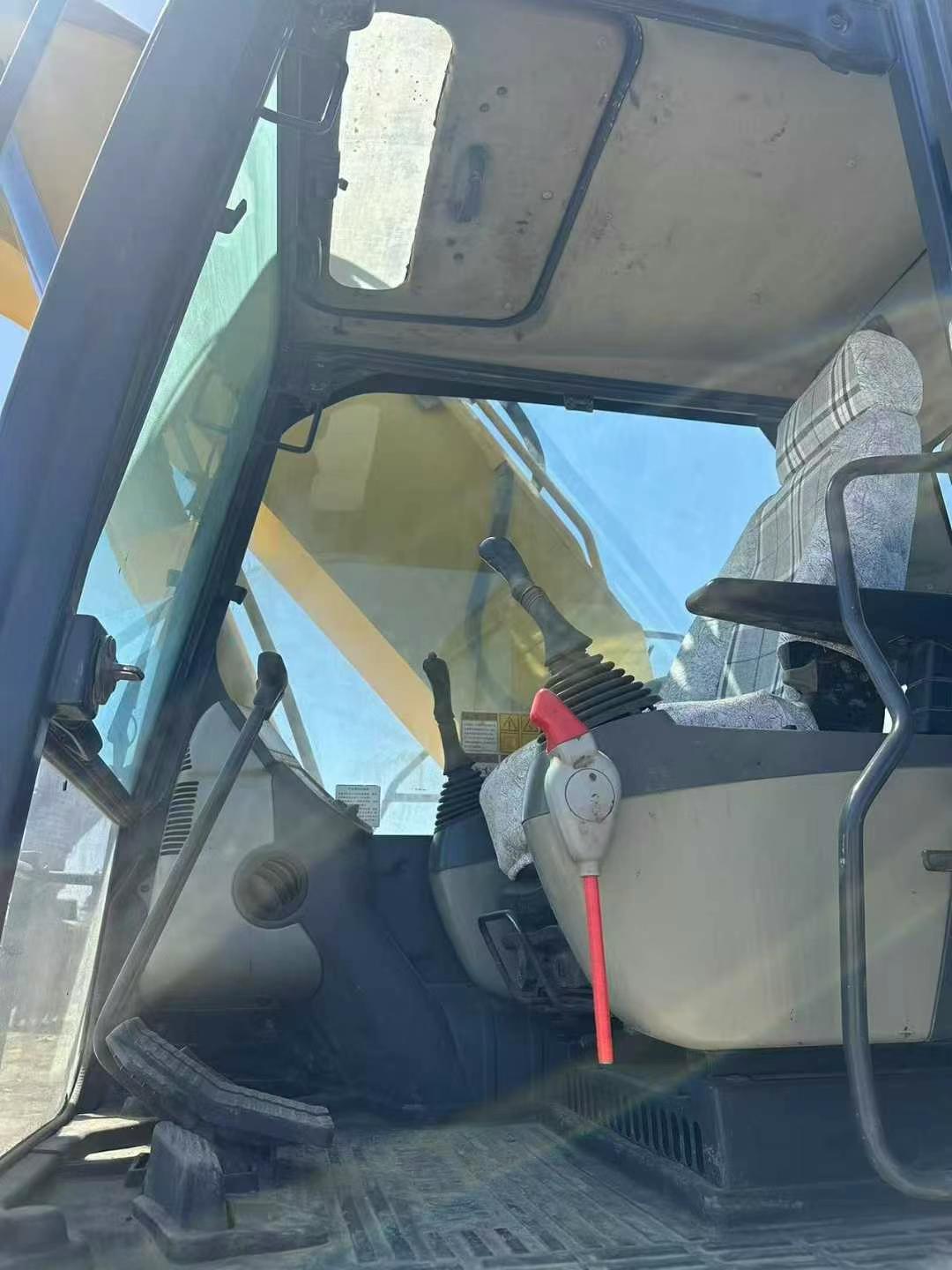 Buy Komatsu PC220 Used Excavator / 7 Used Komatsu PC220 Excavator 2016 Model / 7