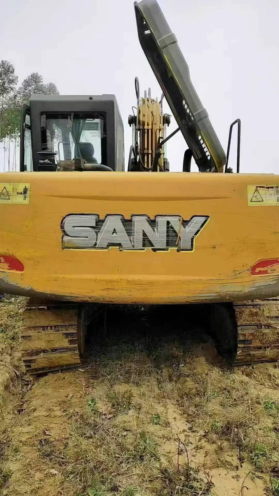 Buy Sany SY135 Used Excavator / 1