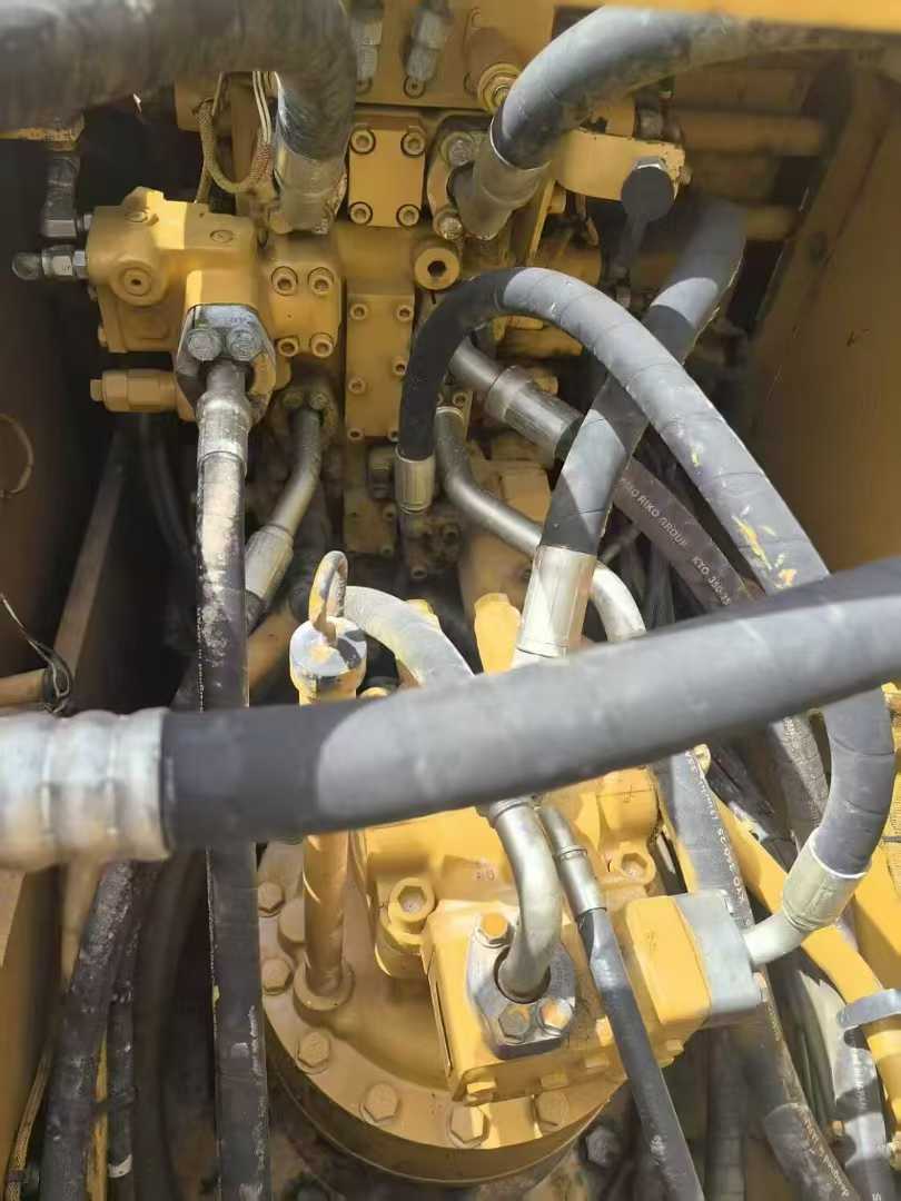 Buy Caterpillar 320E Used Excavator / 4 Used Caterpillar 320E Excavator 2016 Model / 4