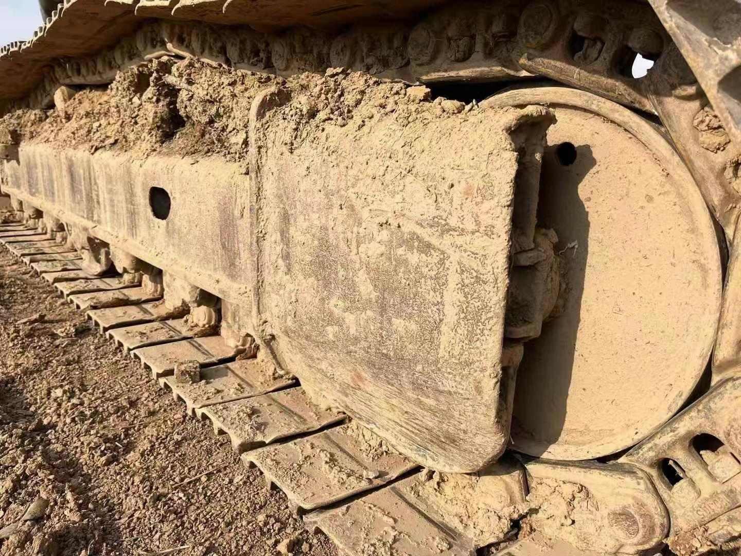 Buy Hyundai R215-7 Used Excavator / 9 Used Hyundai R215-7 Excavator 2011 Model / 9