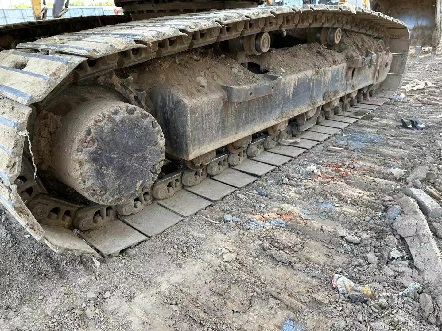 Buy Komatsu PC200 Used Excavator / 6 Used Komatsu PC200 Excavator 2016 Model / 6