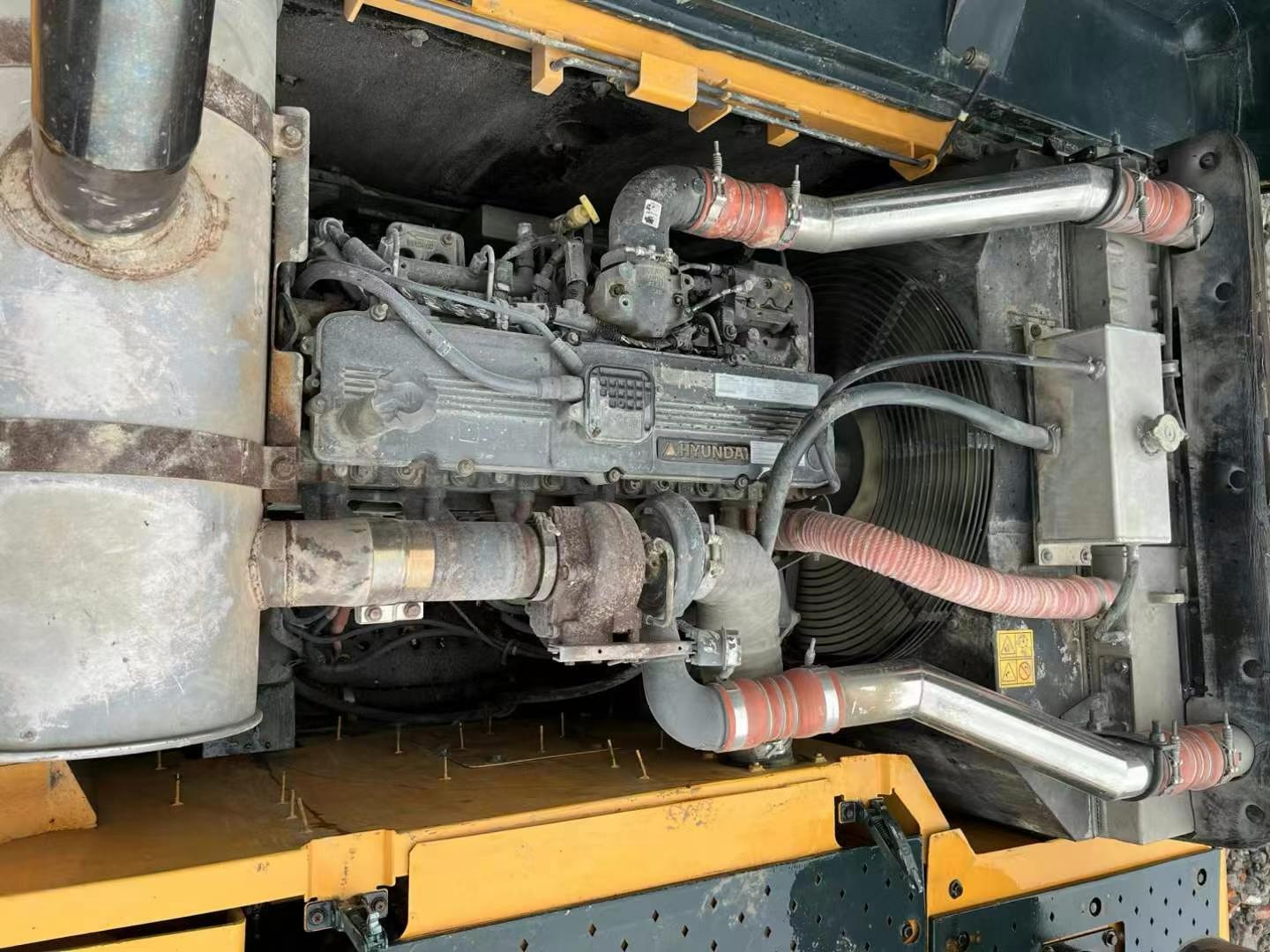 Buy Hyundai 350LC-9V Used Excavator / 4 Used Hyundai 350LC-9V Excavator 2020 Model / 4