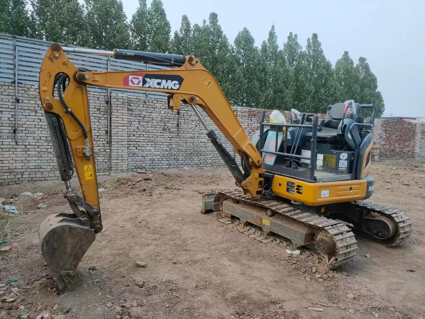 Buy XCMG XE80 Used Excavator / 4 Used XCMG XE80 Excavator 2022 Model / 4