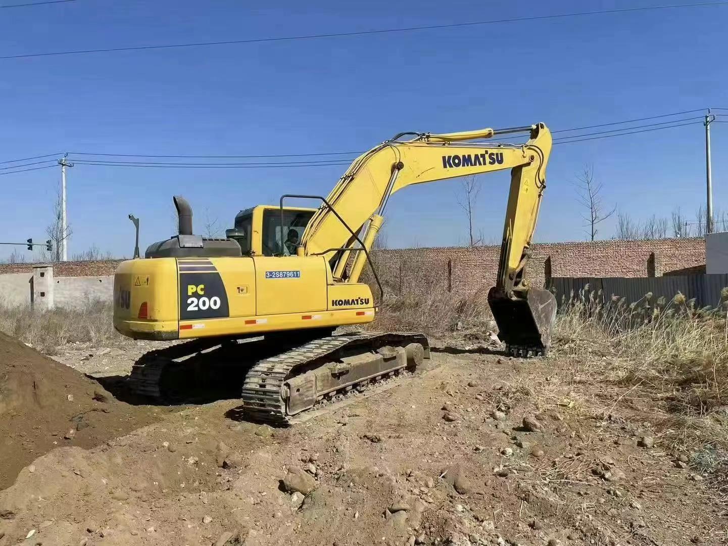 Buy Komatsu PC200 Used Excavator / 3 Used Komatsu PC200 Excavator 2016 Model / 3