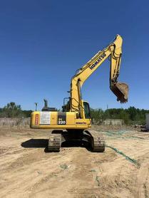 Buy Komatsu PC220 Used Excavator / 2 Used Komatsu PC220 Excavator 2016 Model / 2
