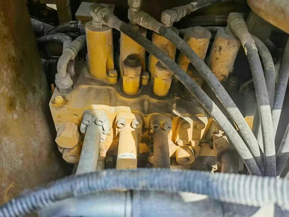 Buy Caterpillar 320D Used Excavator / 6 Used Caterpillar 320D Excavator 2017 Model / 6