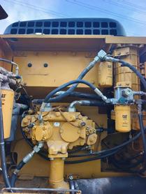 Buy Caterpillar 323D2L Used Excavator / 7 Used Caterpillar 323D2L Excavator 2014 Model / 7