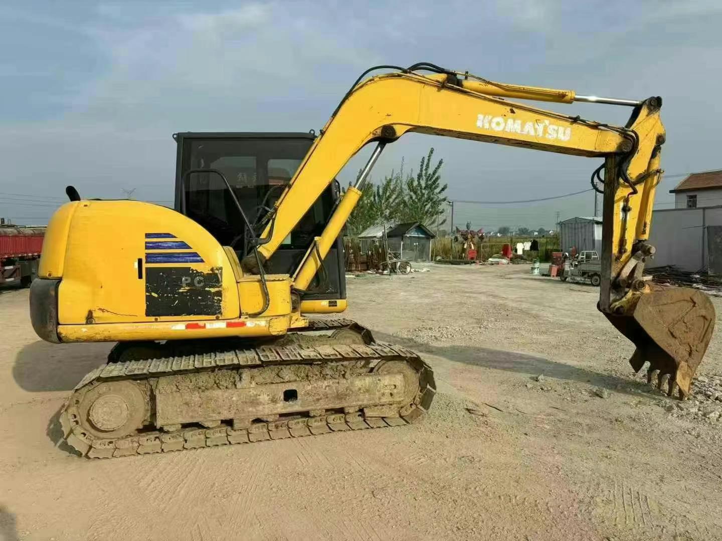 Buy Komatsu PC60-8 Used Excavator / 3 Used Komatsu PC60-8 Excavator 2013 Model / 3