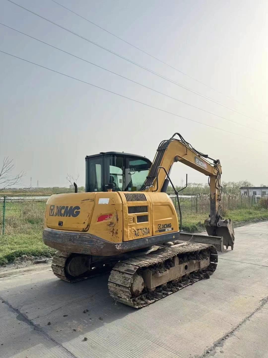 Buy XCMG XE75WD Used Excavator / 4 Used XCMG XE75WD Excavator 2019 Model / 4