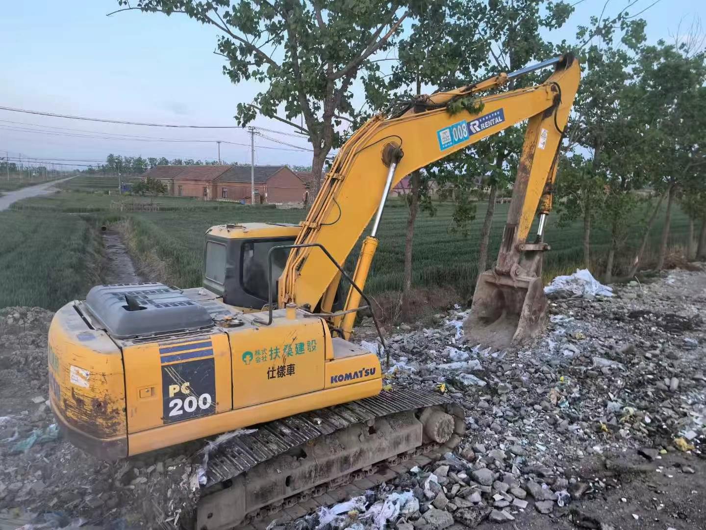 Buy Komatsu PW200-7 Used Excavator / 3 Used Komatsu PW200-7 Excavator 2016 Model / 3