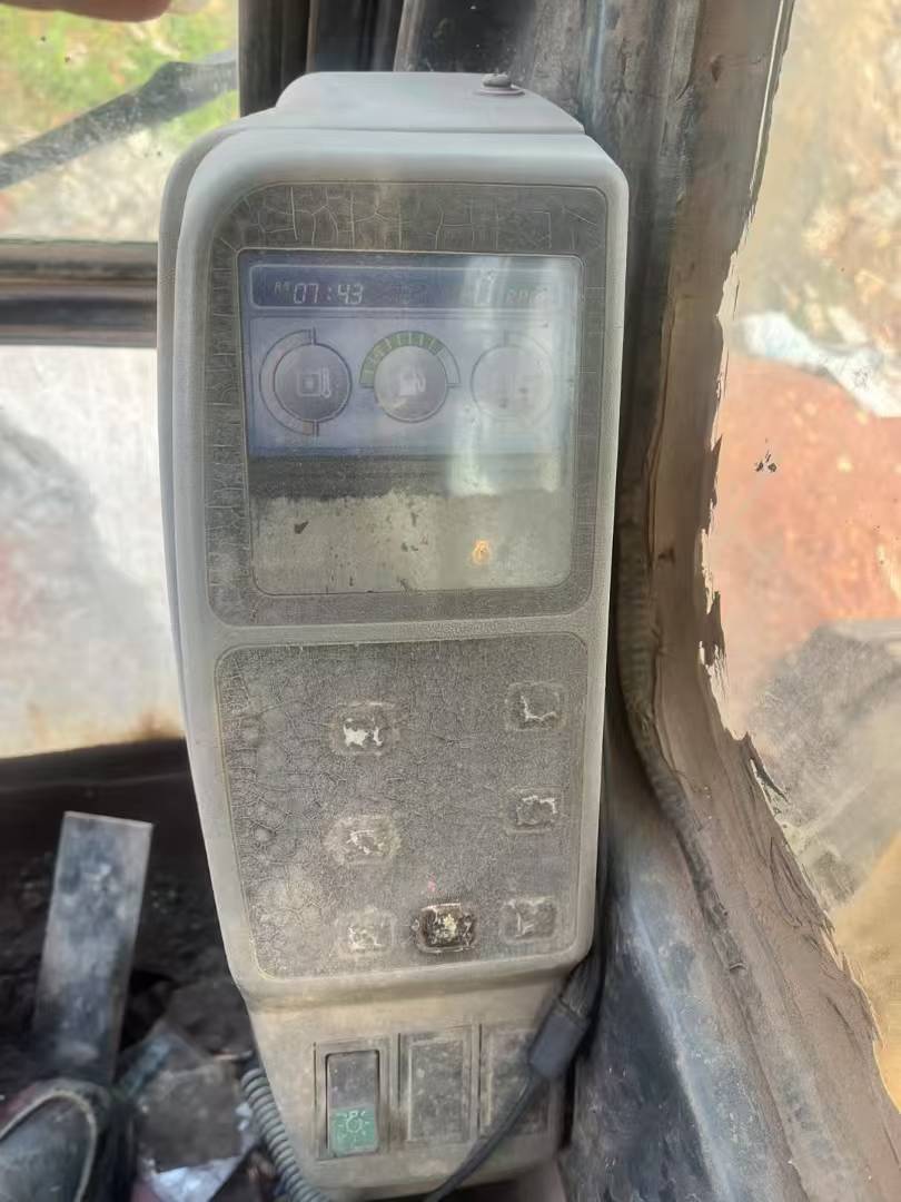 Buy Hyundai 110LVS Used Excavator / 1