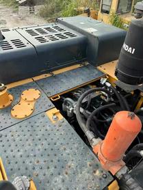 Buy Hyundai R505LVS Used Excavator / 2 Used Hyundai R505LVS Excavator 2021 Model / 2