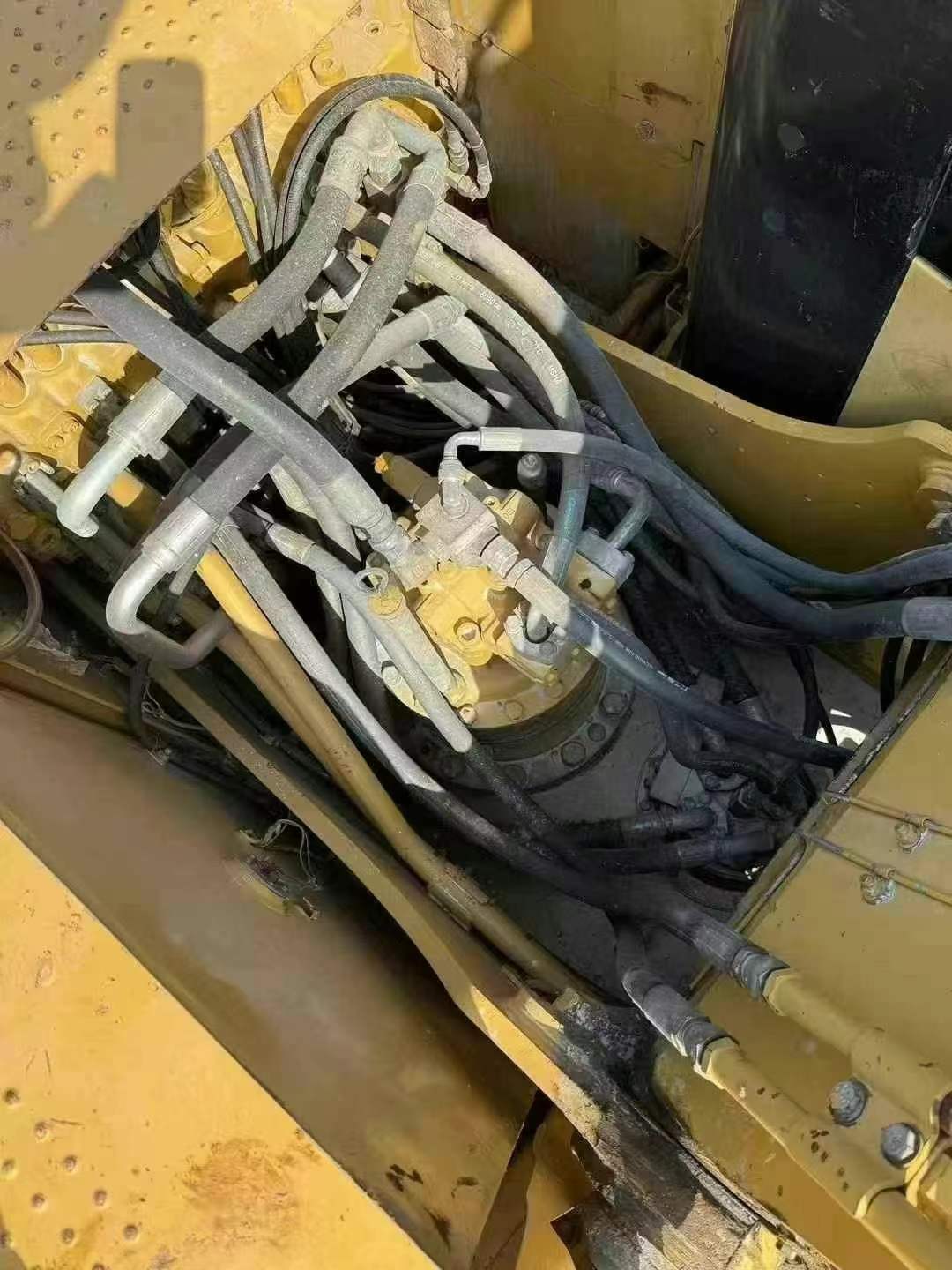 Buy Caterpillar 320D Used Excavator / 5 Used Caterpillar 320D Excavator 2016 Model / 5