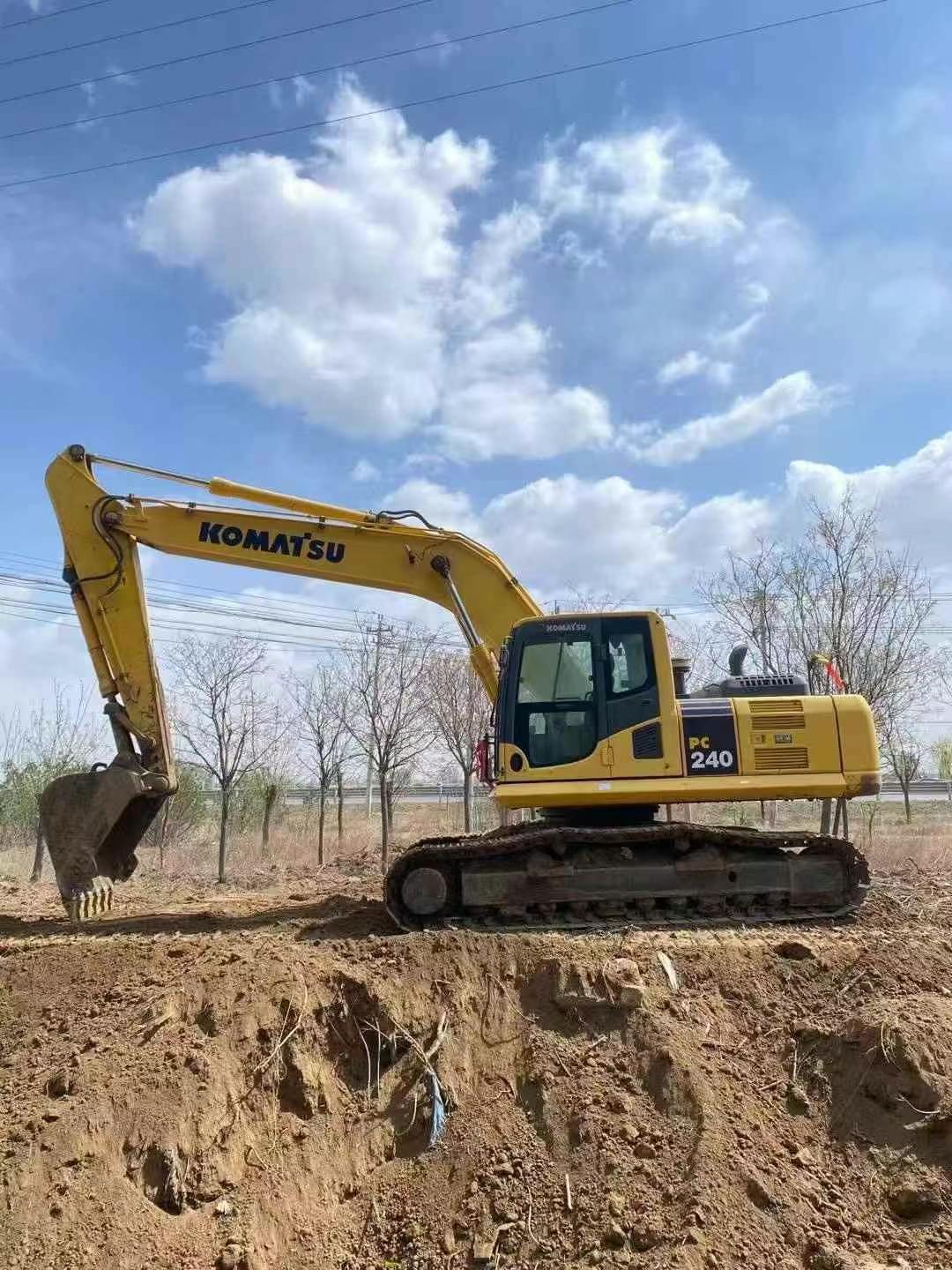 Buy Komatsu PC240-11M0 Used Excavator / 7 Used Komatsu PC240-11M0 Excavator 2016 Model / 7